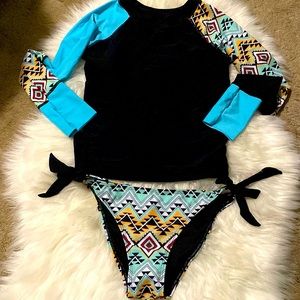 Long sleeve swimsuit